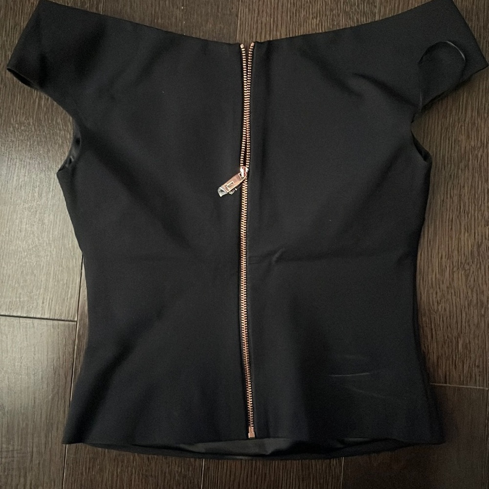 Ted Baker Tiemah cropped Bardot top black NWT size 0